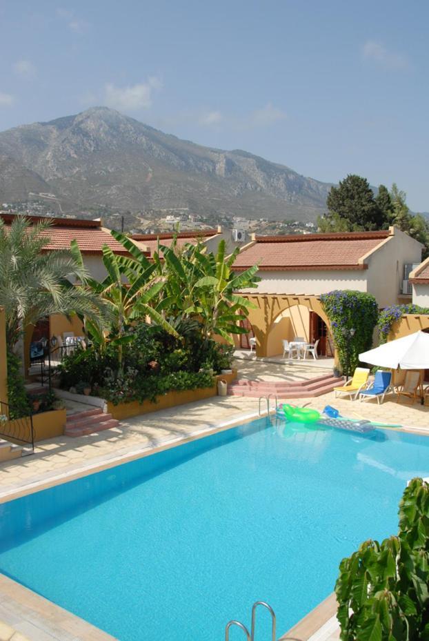 Five Fingers Holiday Bungalows Kazaphani Exterior photo