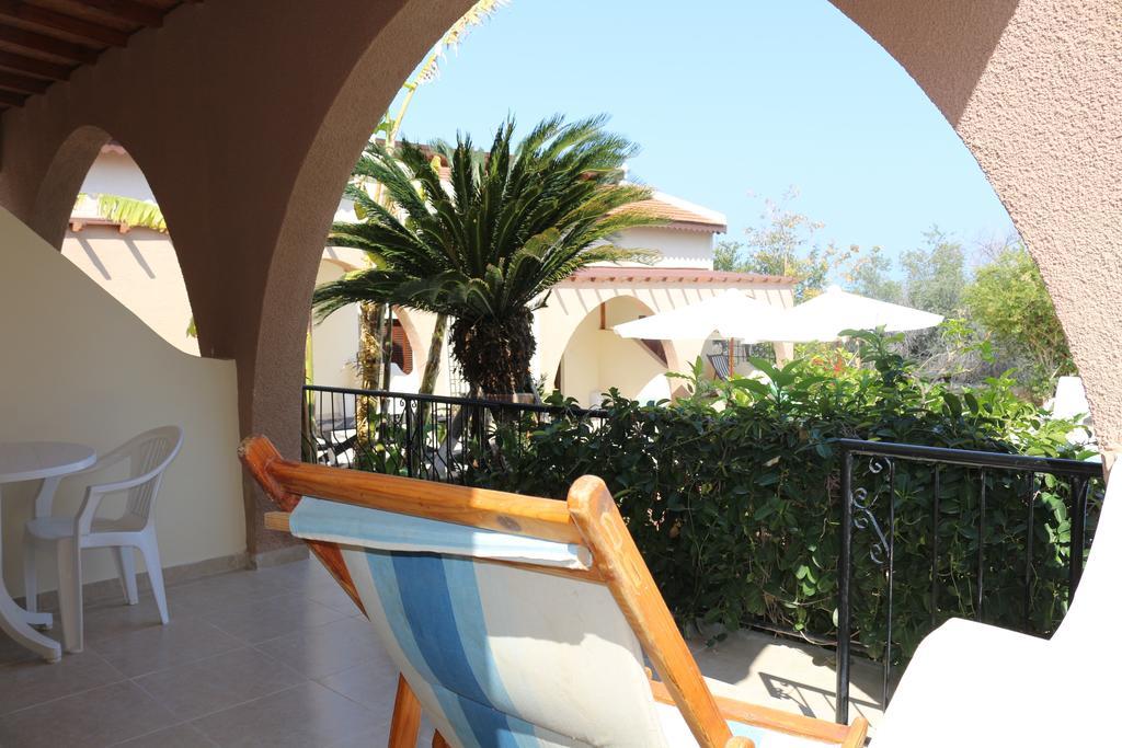 Five Fingers Holiday Bungalows Kazaphani Exterior photo