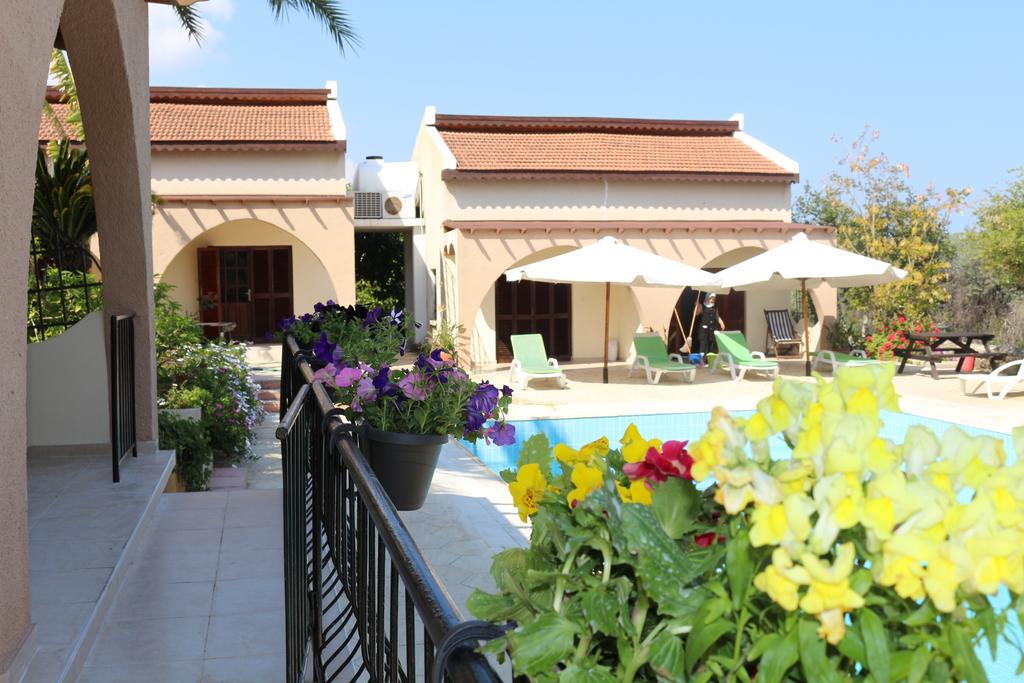 Five Fingers Holiday Bungalows Kazaphani Exterior photo