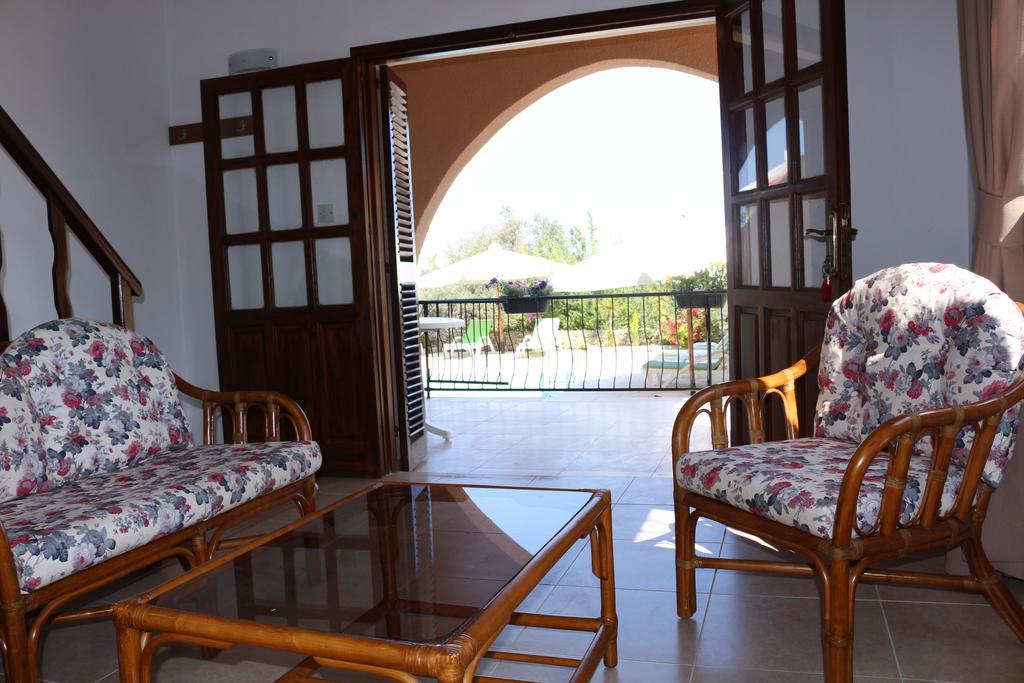 Five Fingers Holiday Bungalows Kazaphani Exterior photo
