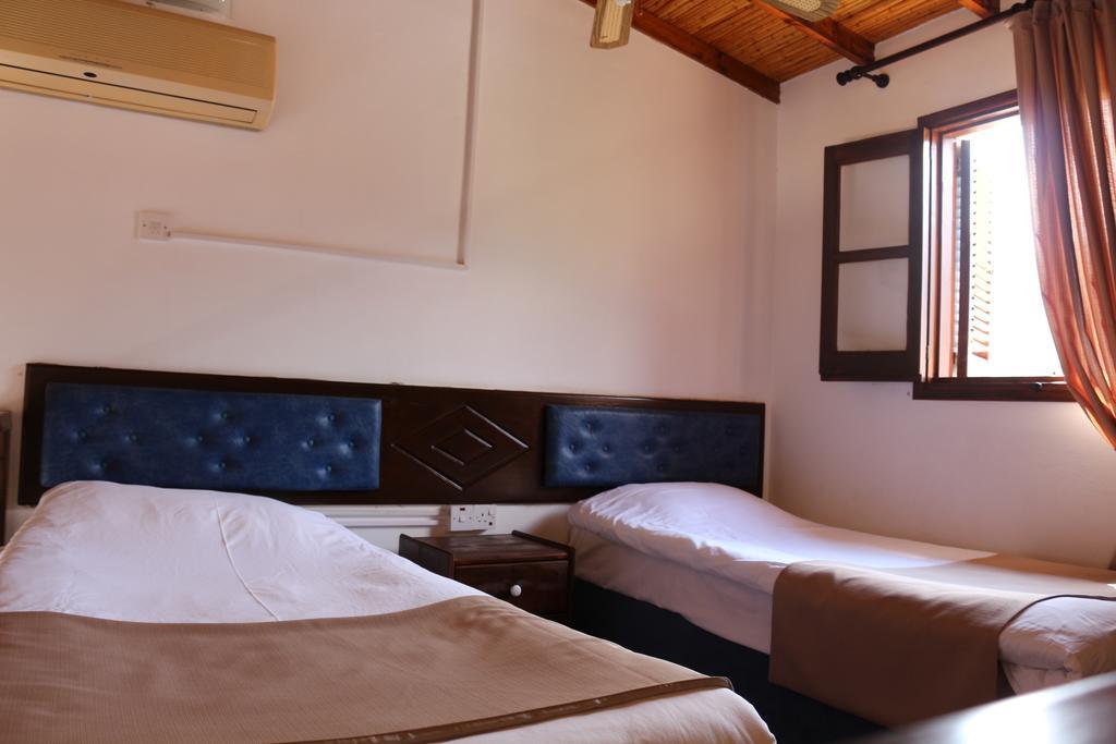 Five Fingers Holiday Bungalows Kazaphani Exterior photo