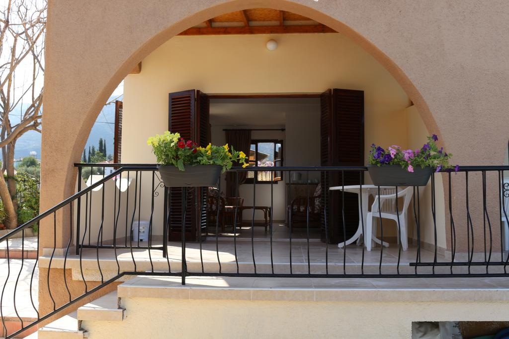 Five Fingers Holiday Bungalows Kazaphani Exterior photo